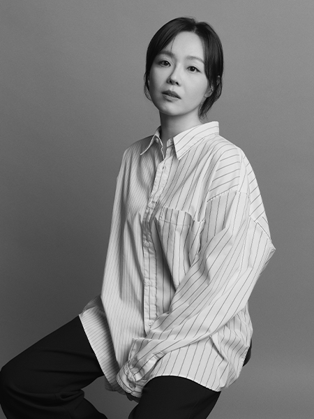 Sang Hee, Lee