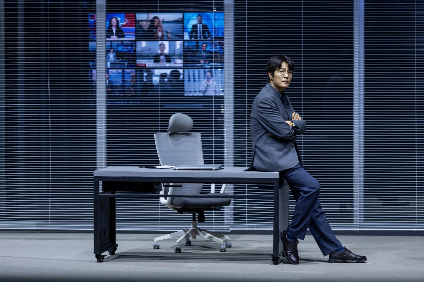 조한철, 연극 '빅 마더' 성료…관객 사로잡았다